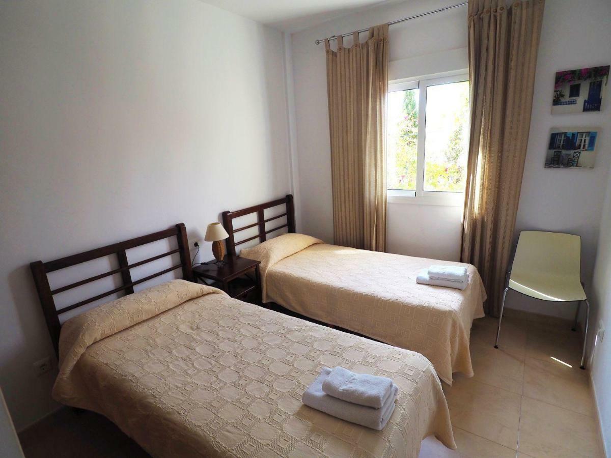 Nerja Paradise Rentals - Chimenea Apts ภายนอก รูปภาพ